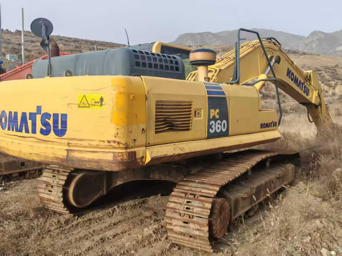 Buy Komatsu PC60 Used Excavator / 2 Used Komatsu PC60 Excavator 2018 Model / 2
