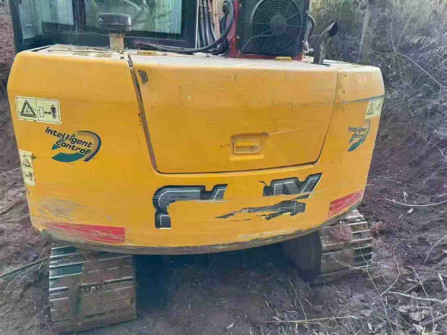 Used Sany SY75 Excavator 2014 Model / 3