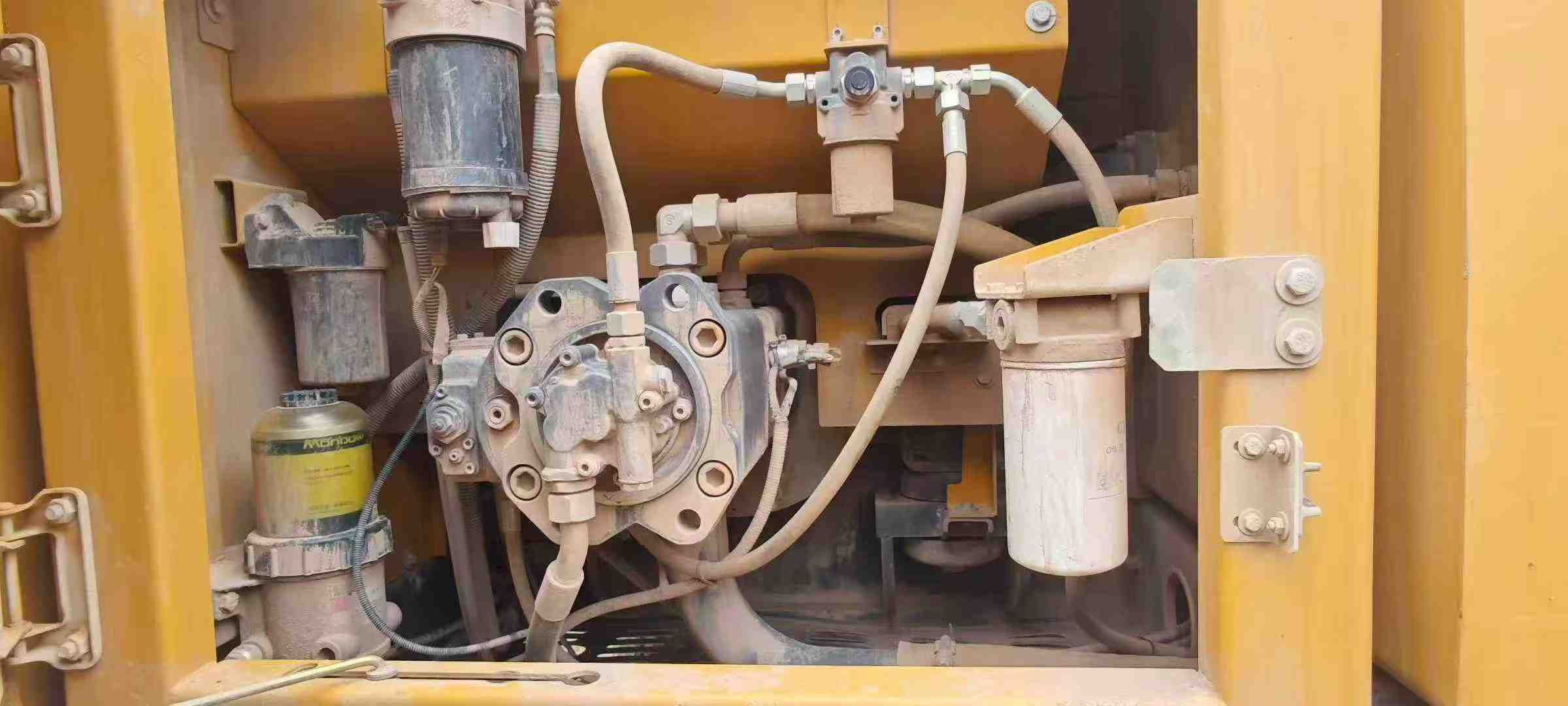 Buy XCMG LW200 Used Excavator / 4 Used XCMG LW200 Excavator 2023 Model / 4