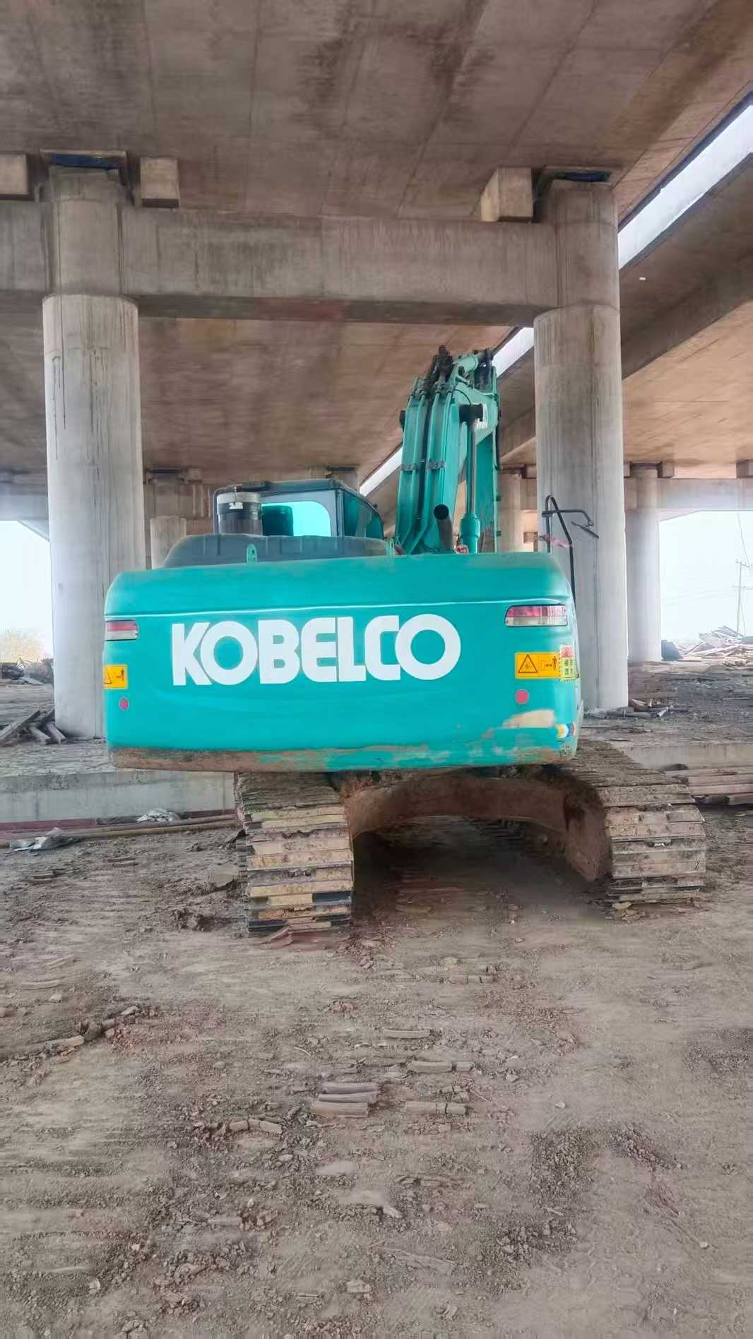 Buy Kobelco SK200 Used Excavator / 5 Used Kobelco SK200 Excavator 2018 Model / 5