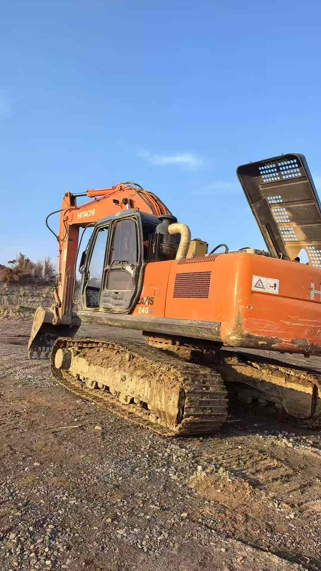 Buy Hitachi ZX240 Used Excavator / 4 Used Hitachi ZX240 Excavator 2011 Model / 4