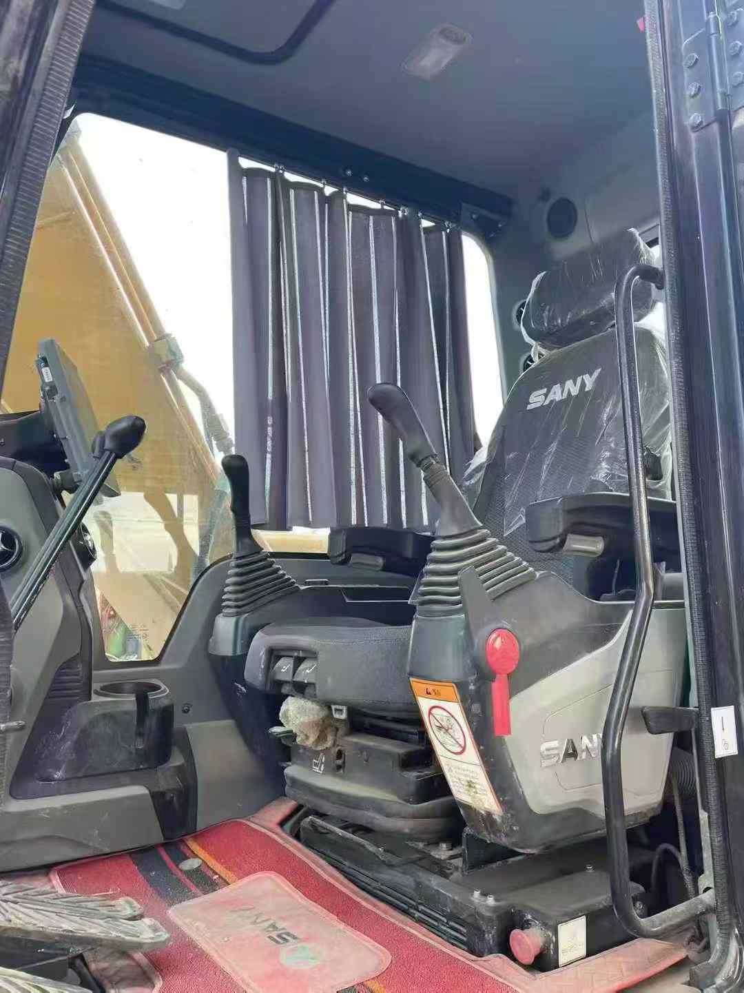 Used Sany SY135 Excavator 2021 Model / 6