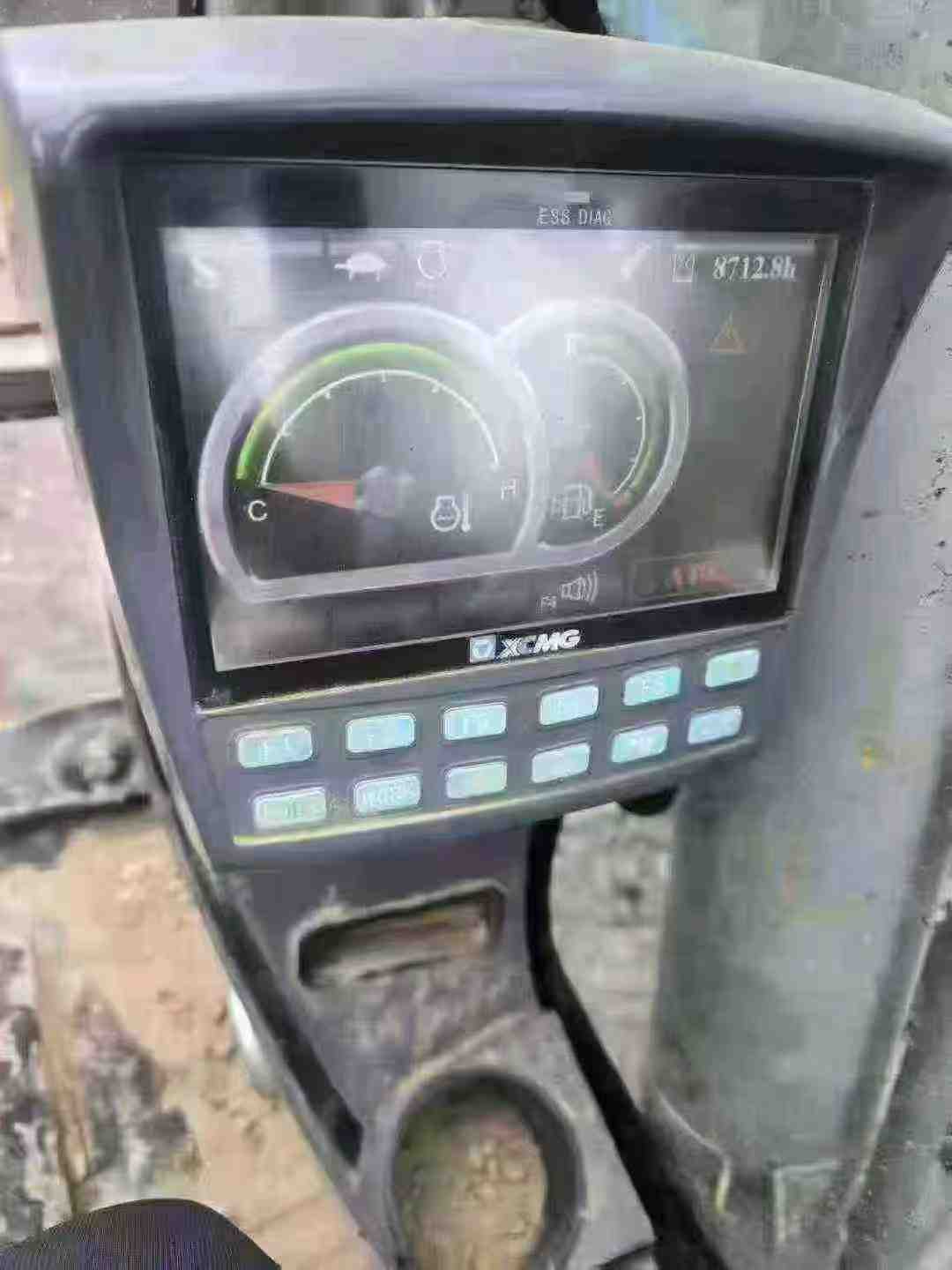 Used XCMG XE215 Excavator 2016 Model / 3