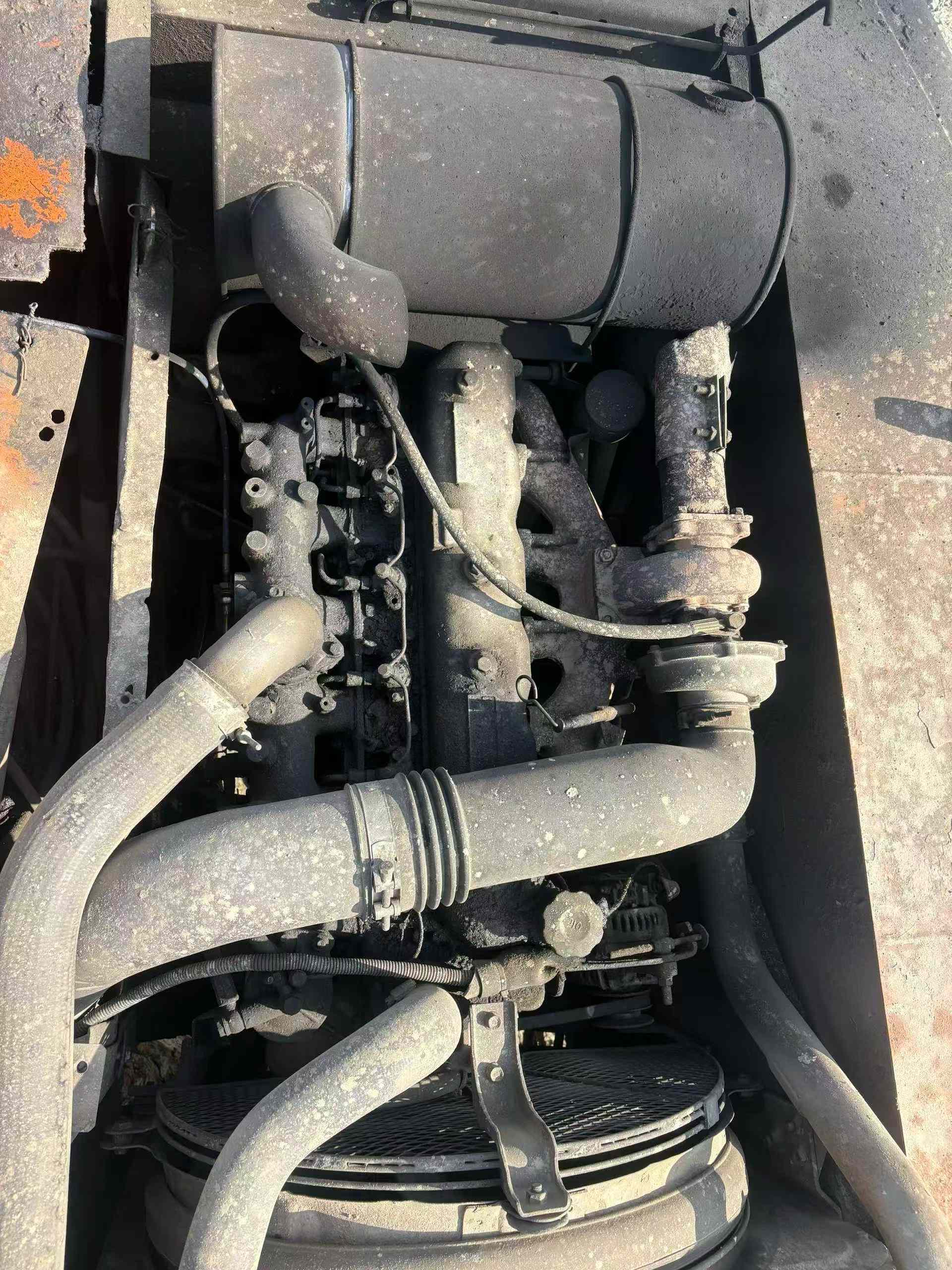 Buy Hitachi ZAXIS200 Used Excavator / 8 Used Hitachi ZAXIS200 Excavator 2016 Model / 8