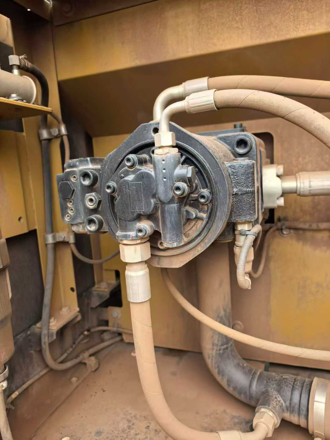 Used Sany SY245H Excavator 2021 Model / 8