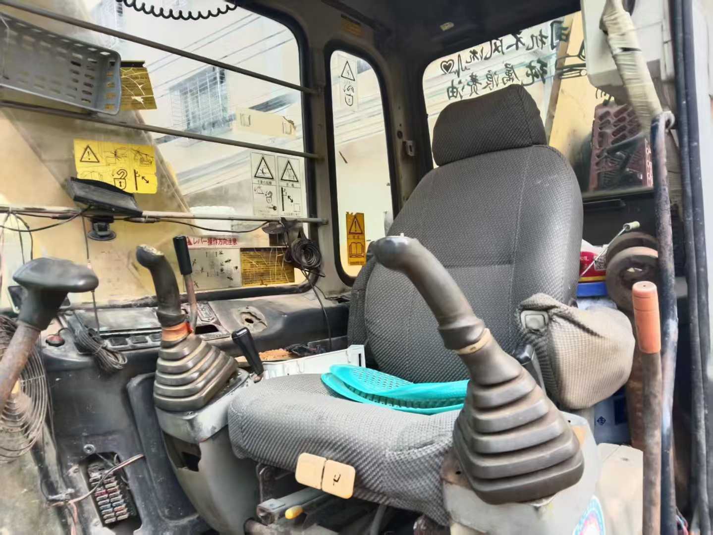 Buy Kato HD307 Used Excavator / 9 Used Kato HD307 Excavator 2016 Model / 9