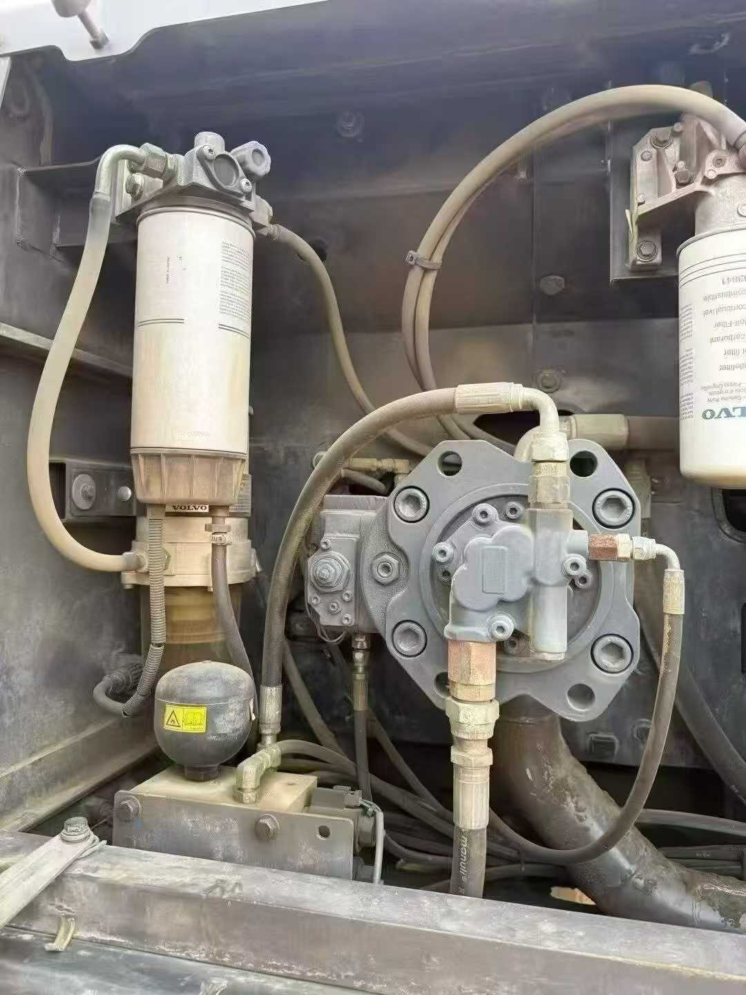 Buy Volvo EC210 Heavy Duty Used Excavator / 8 Used Volvo EC210 Heavy Duty Excavator 2019 Model / 8