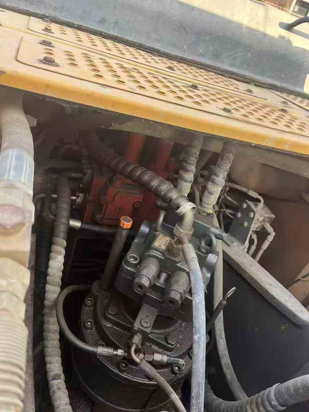 Buy XCMG LW200 Used Excavator / 4 Used XCMG LW200 Excavator 2018 Model / 4