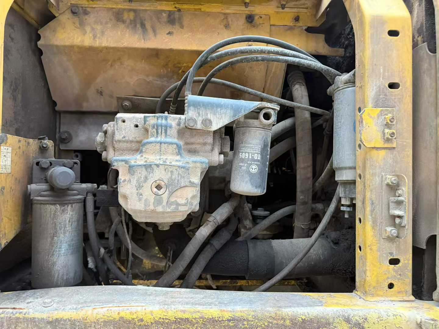 Buy Komatsu PC200-8 Used Excavator / 4 Used Komatsu PC200-8 Excavator 2016 Model / 4