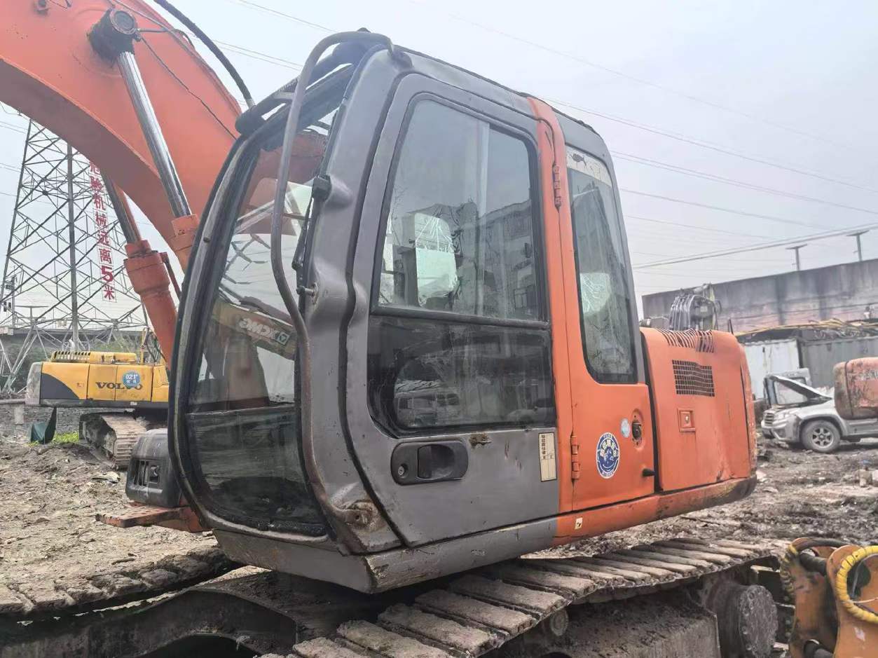 Buy Hitachi ZX120 Used Excavator / 1