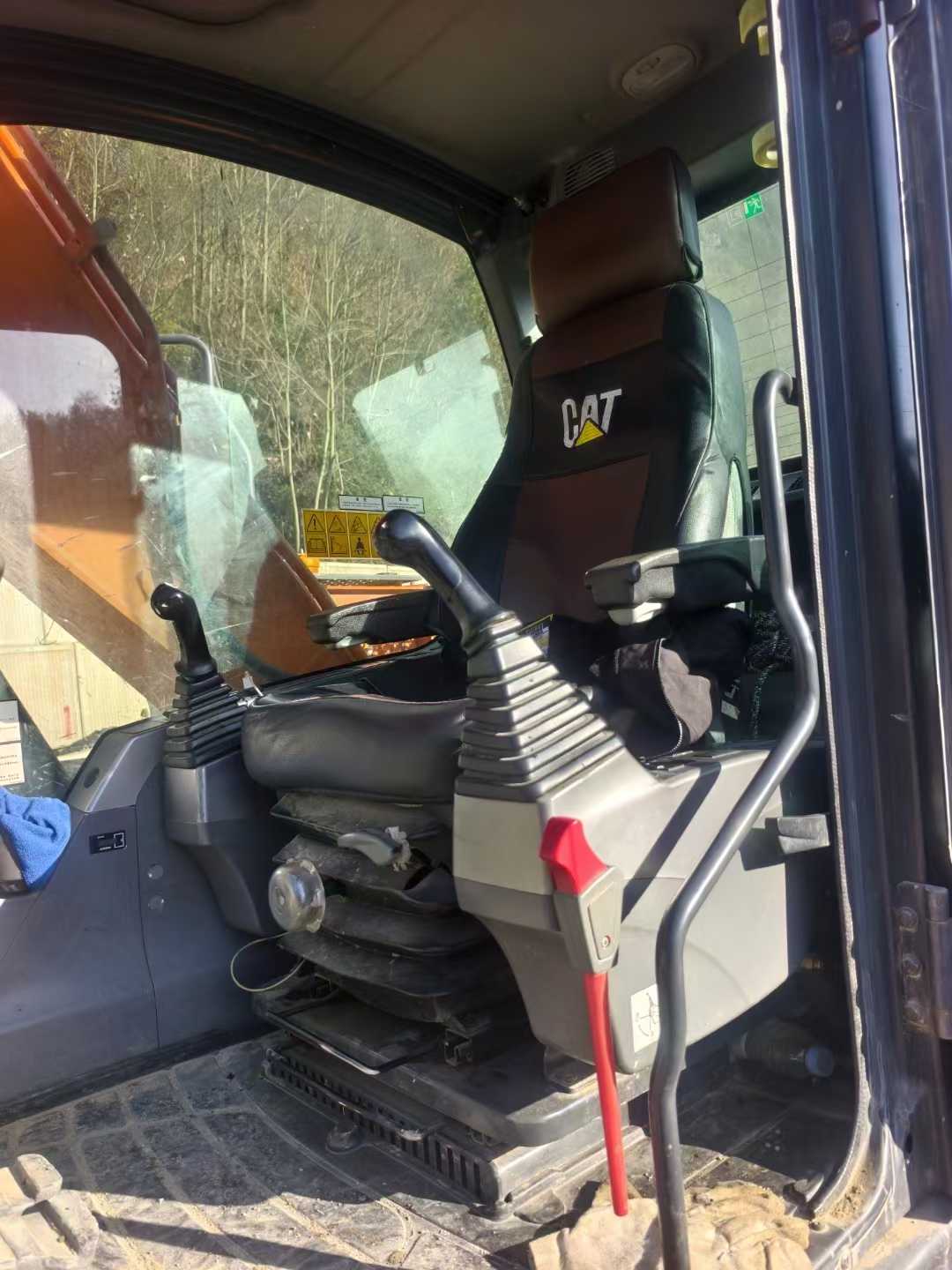 Buy Doosan DX15 Used Excavator / 5 Used Doosan DX15 Excavator 2021 Model / 5