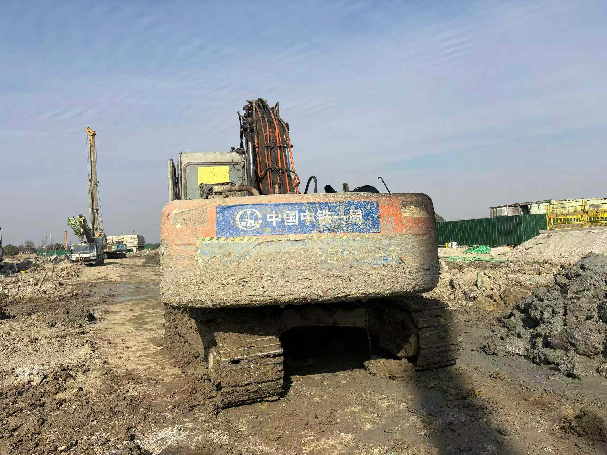 Buy Hitachi ZAXIS200 Used Excavator / 2 Used Hitachi ZAXIS200 Excavator 2016 Model / 2