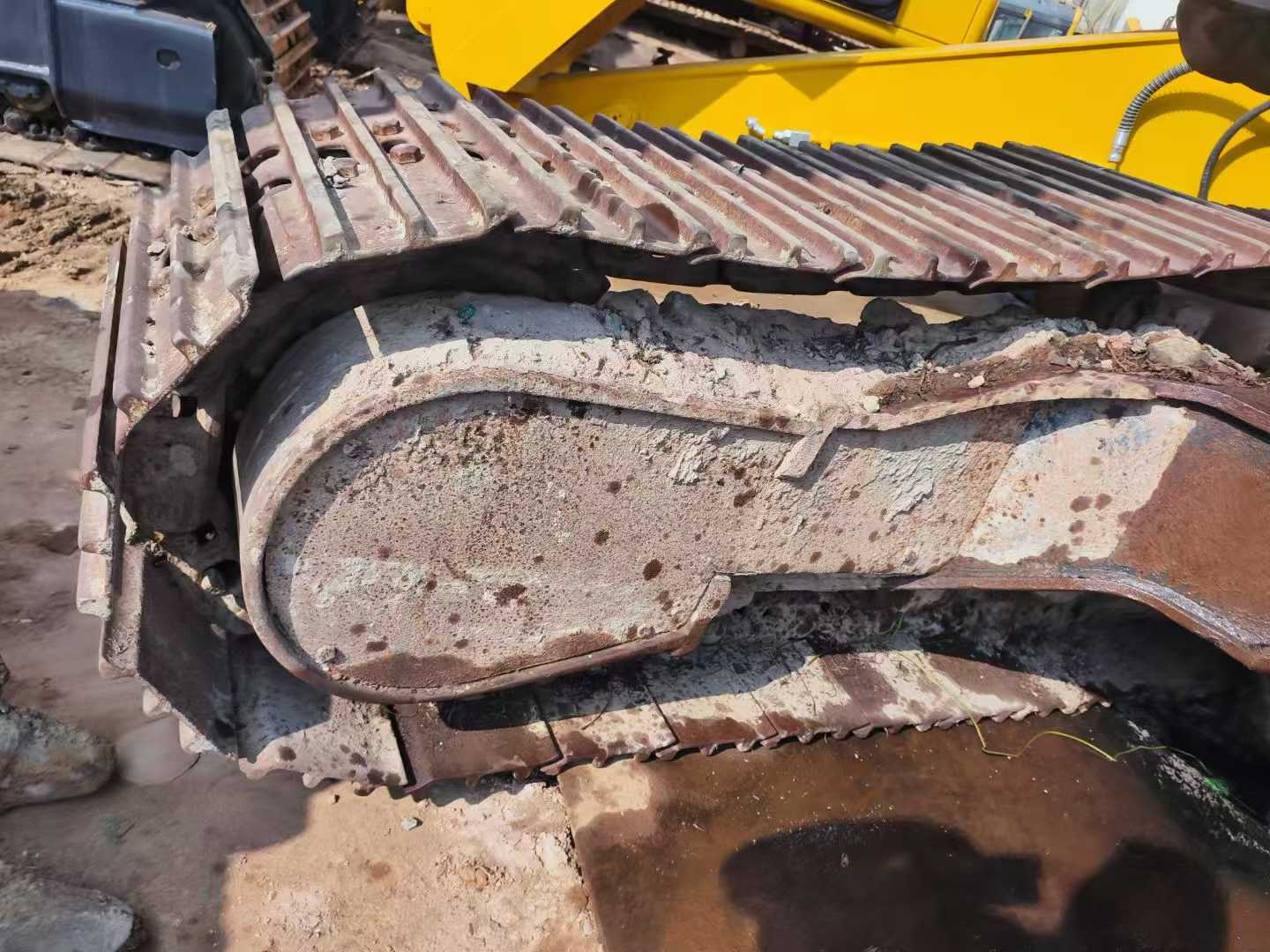 Used Kobelco SK200-6E Excavator 2016 Model / 6