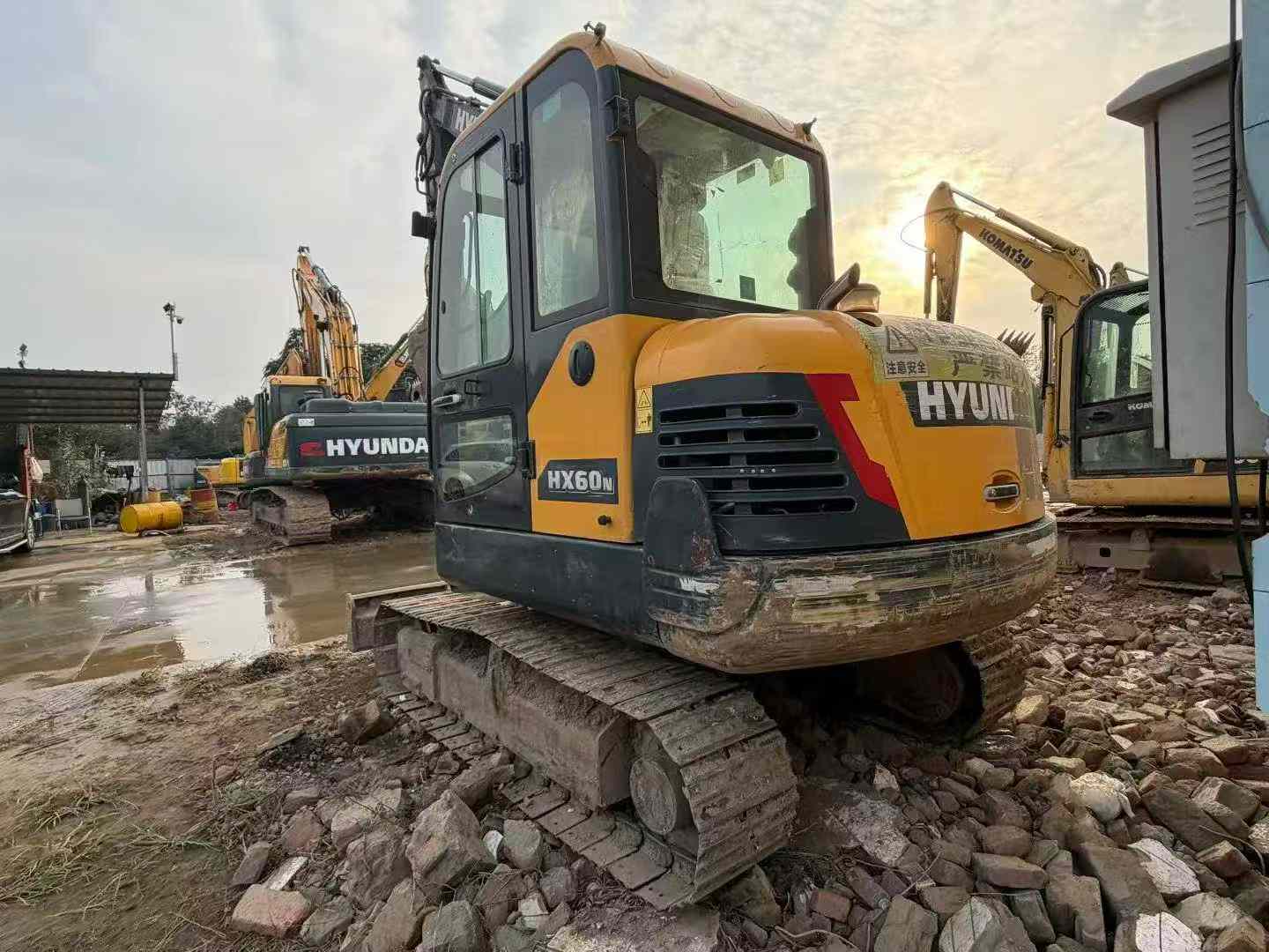 Buy Hyundai HX60 Used Excavator / 7 Used Hyundai HX60 Excavator 2021 Model / 7