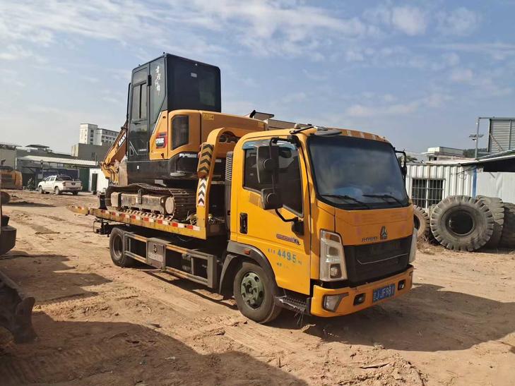 Buy Sany SY60 Used Excavator / 1