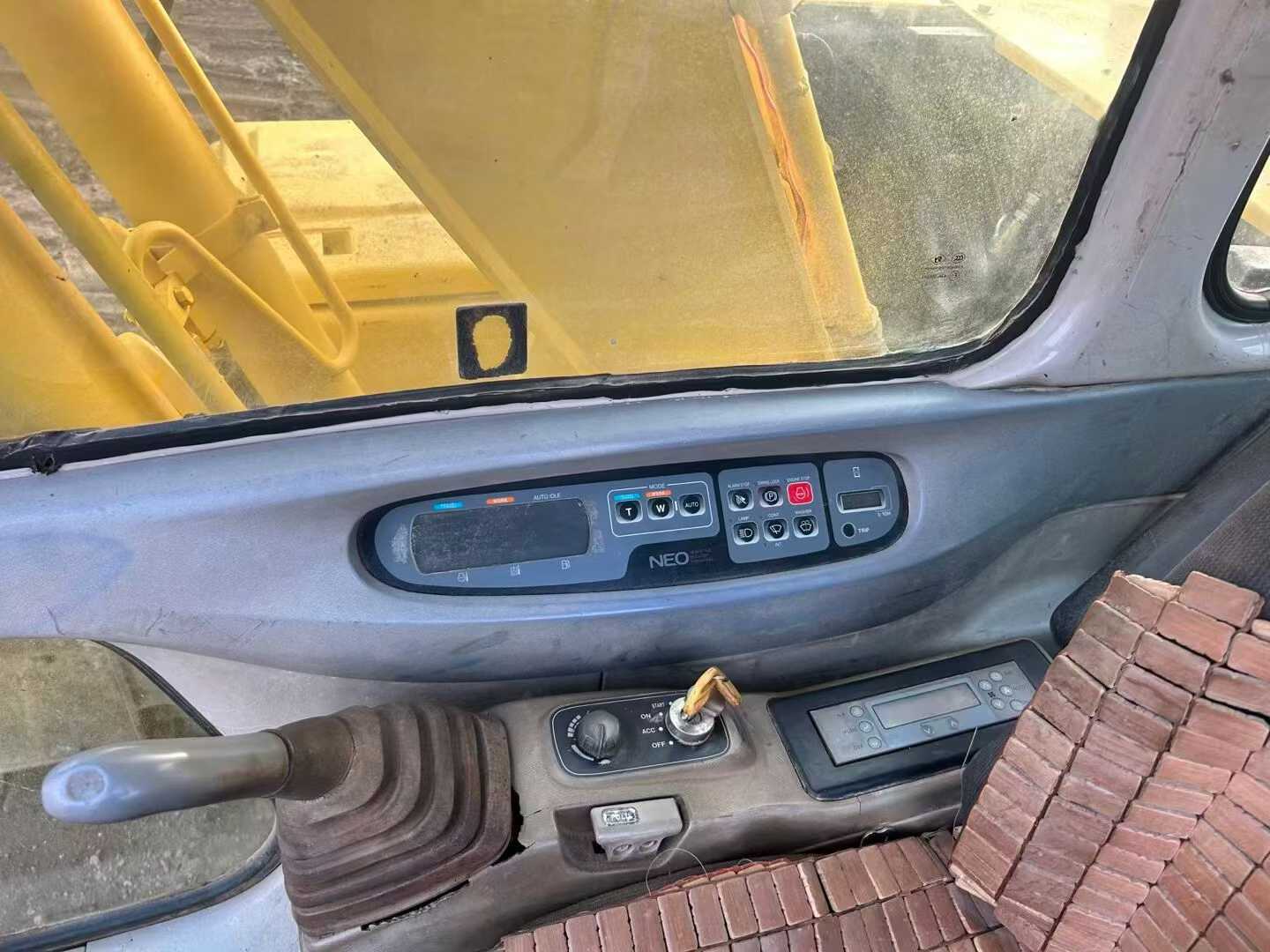 Buy Sumitomo SH120-3 Used Excavator / 8 Used Sumitomo SH120-3 Excavator 2016 Model / 8