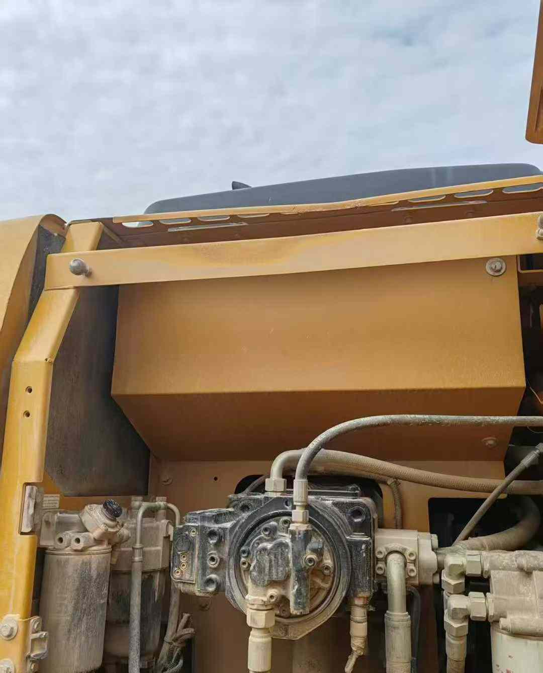 Buy Sany SY215ACE Used Excavator / 4 Used Sany SY215ACE Excavator 2016 Model / 4