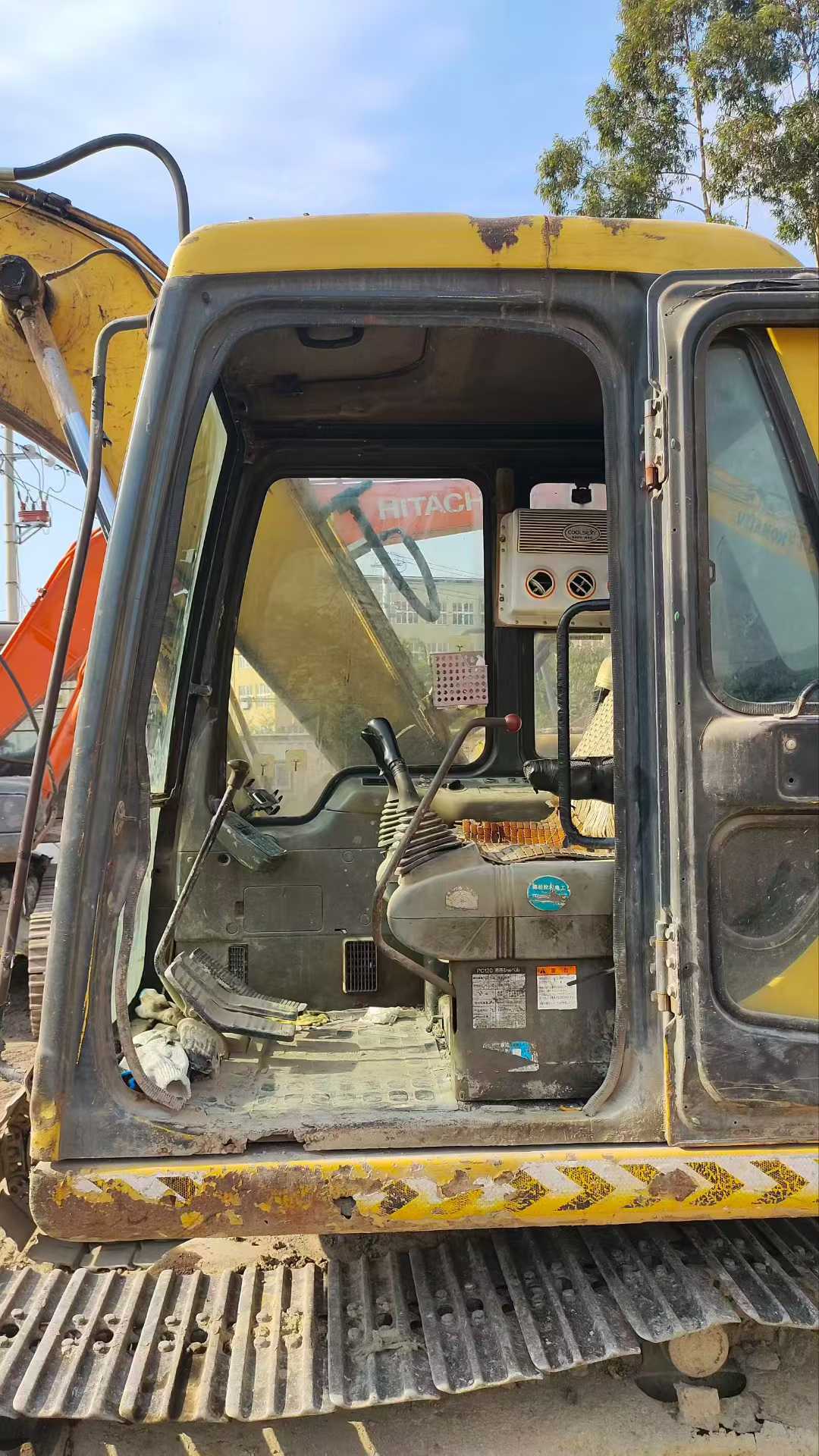 Buy Komatsu PC120 Used Excavator / 4 Used Komatsu PC120 Excavator 2016 Model / 4