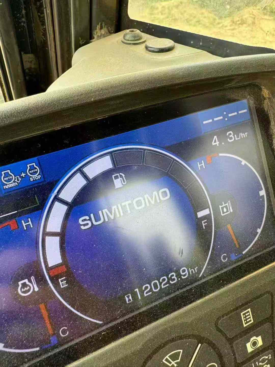 Used Sumitomo SH210-6 Excavator 2018 Model / 6