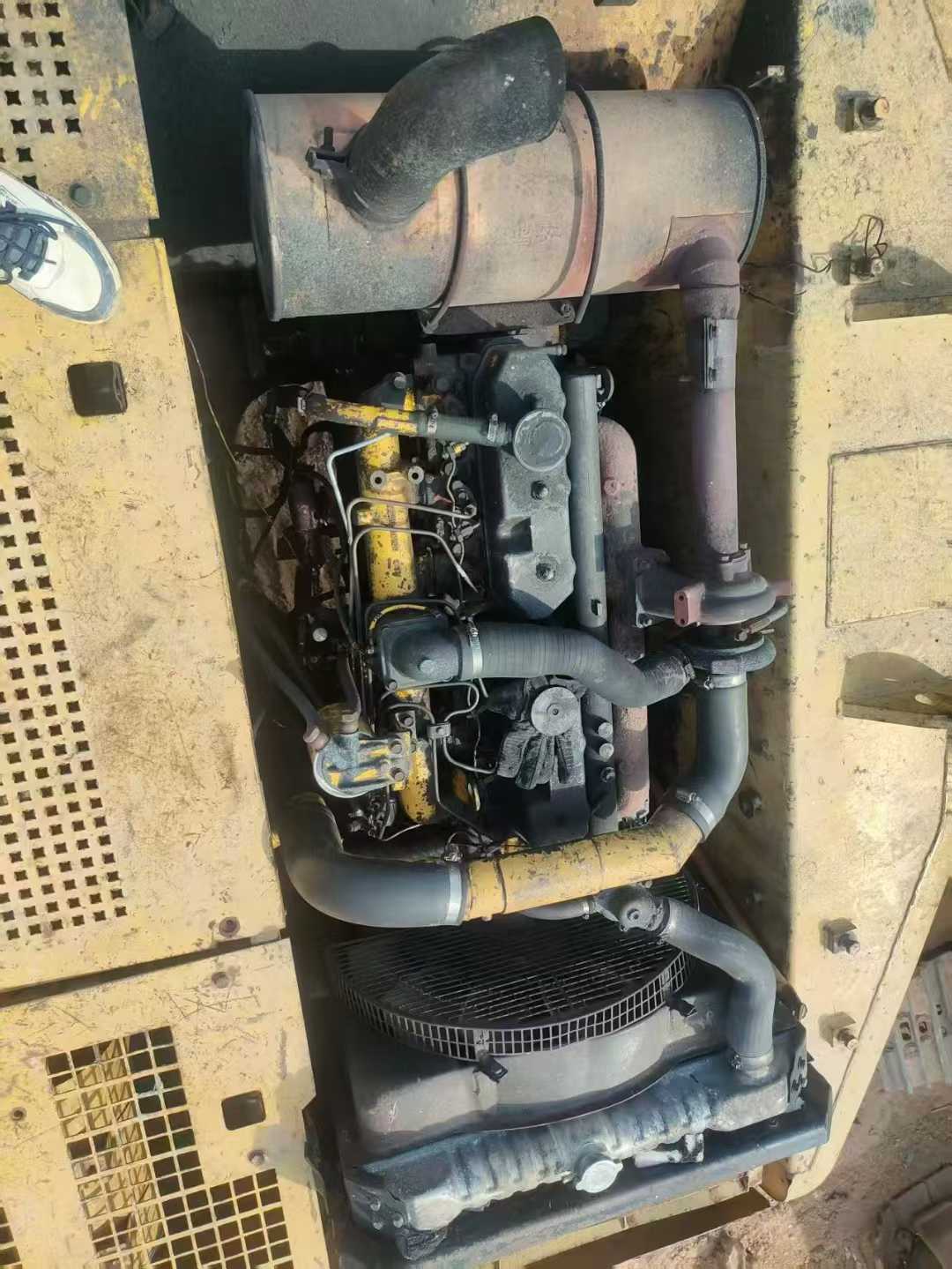 Buy Caterpillar 320V2 Used Excavator / 6 Used Caterpillar 320V2 Excavator 2016 Model / 6