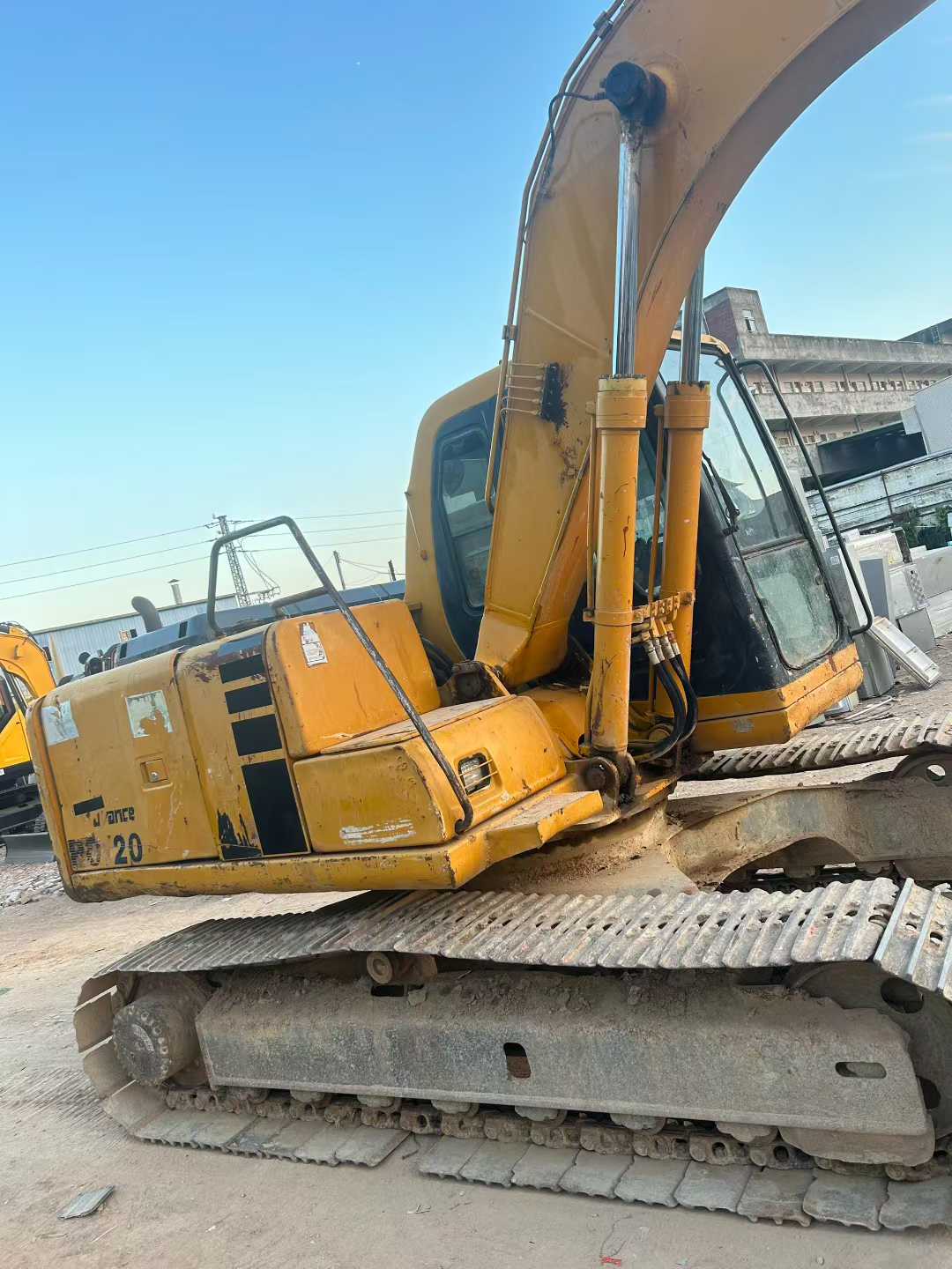 Buy Komatsu PC120-6 Used Excavator / 3 Used Komatsu PC120-6 Excavator 2016 Model / 3