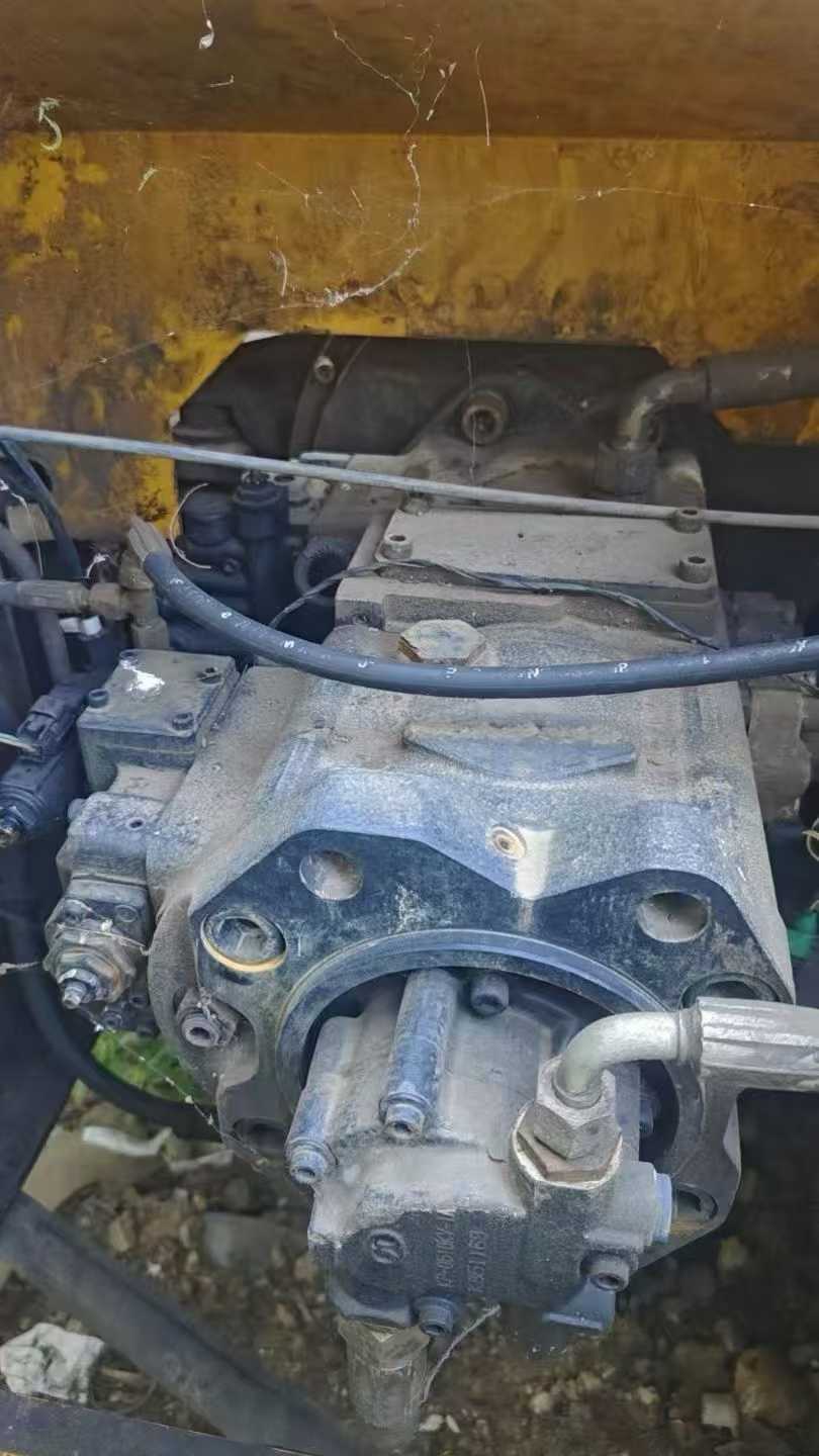 Used Sany SY235H Excavator 2016 Model / 6