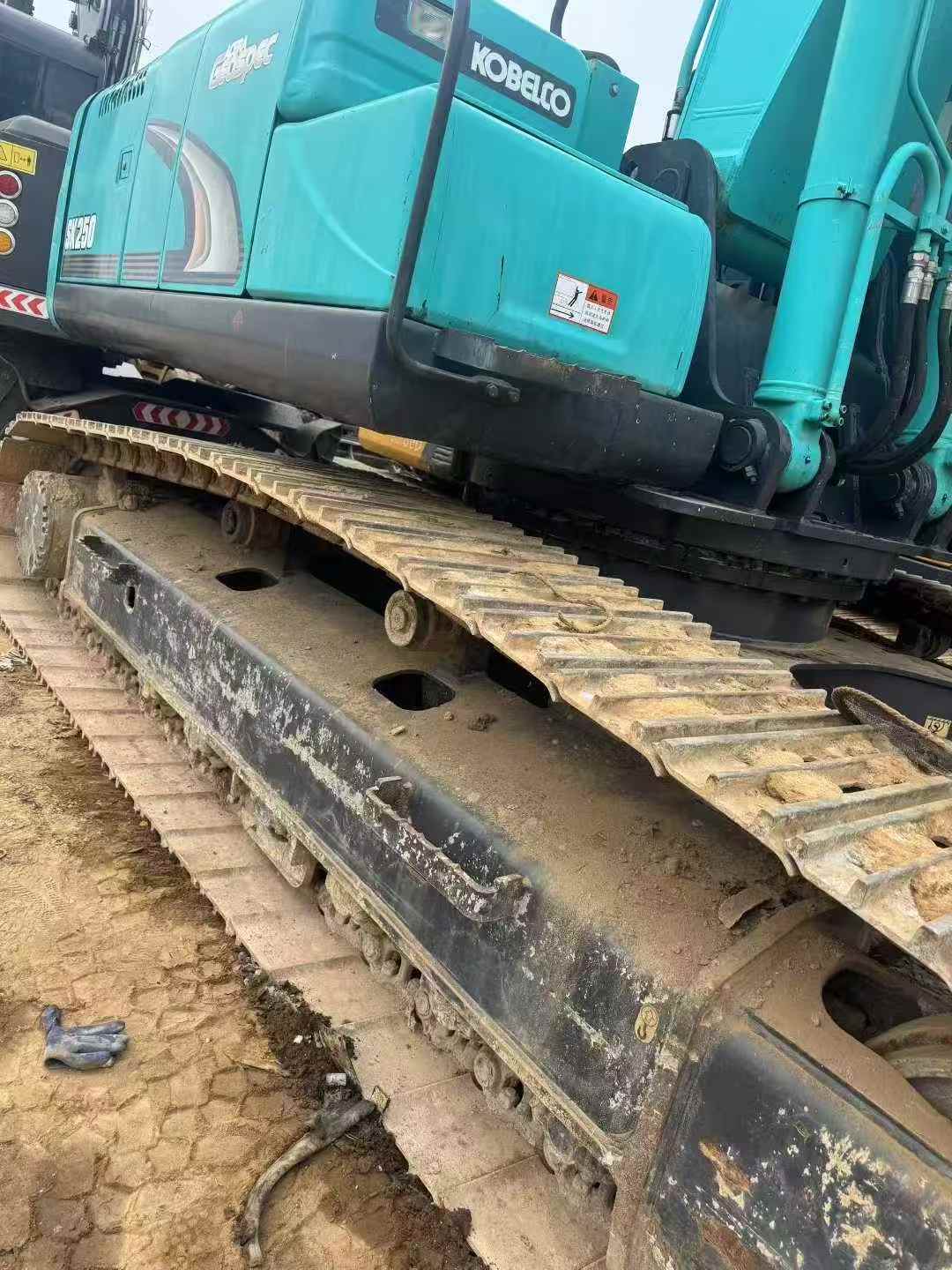 Buy Kobelco SK250 Used Excavator / 6 Used Kobelco SK250 Excavator 2016 Model / 6