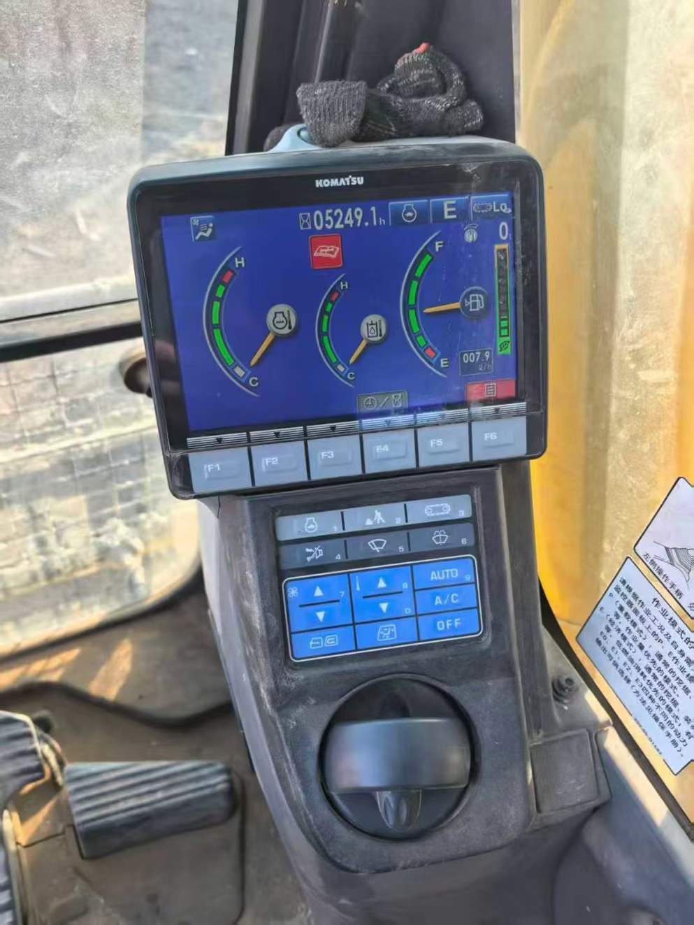 Buy Komatsu PC210LC-8 Used Excavator / 9 Used Komatsu PC210LC-8 Excavator 2019 Model / 9