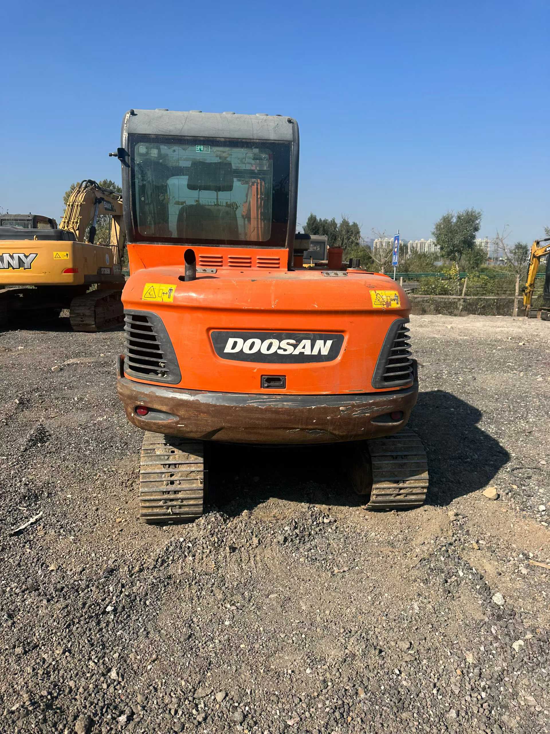 Buy Doosan DH55 Used Excavator / 1