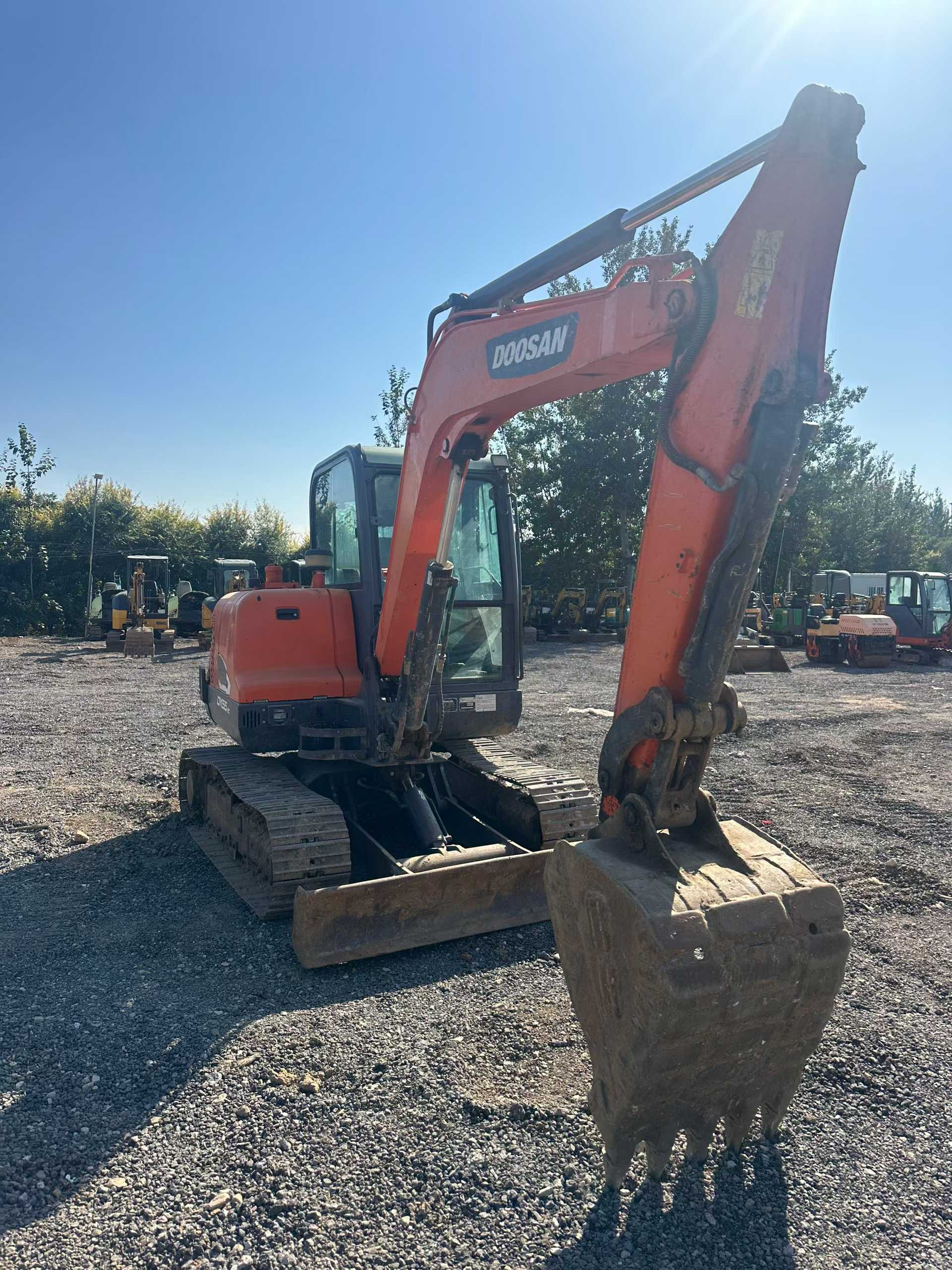 Buy Doosan DH55 Used Excavator / 3 Used Doosan DH55 Excavator 2018 Model / 3