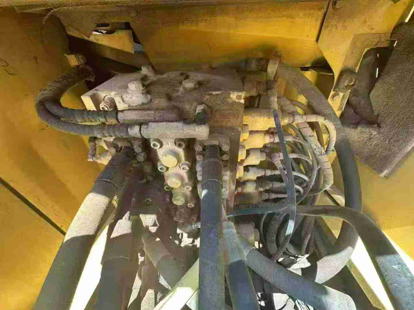 Buy Komatsu PC200-8N1 Used Excavator / 6 Used Komatsu PC200-8N1 Excavator 2012 Model / 6