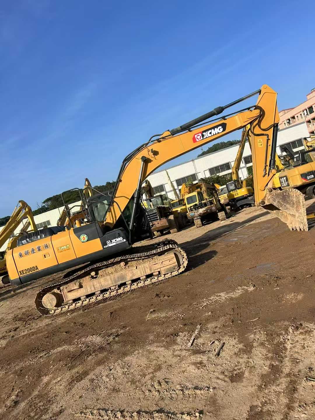 Buy XCMG LW200 Used Excavator / 2 Used XCMG LW200 Excavator 2019 Model / 2
