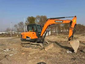 Buy Doosan DX60 Used Excavator / 2 Used Doosan DX60 Excavator 2016 Model / 2