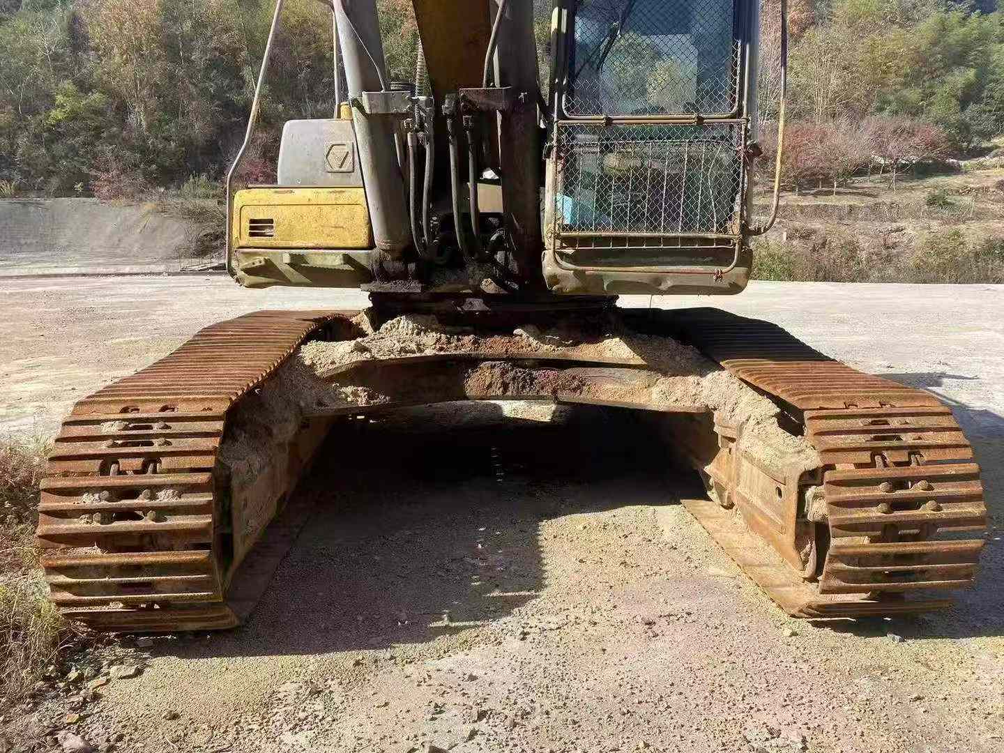 Buy XCMG XE470 Used Excavator / 2 Used XCMG XE470 Excavator 2014 Model / 2