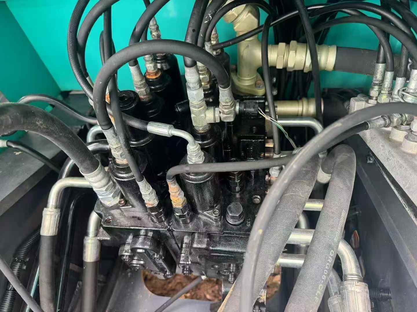 Buy Kobelco SK250 Used Excavator / 9 Used Kobelco SK250 Excavator 2016 Model / 9