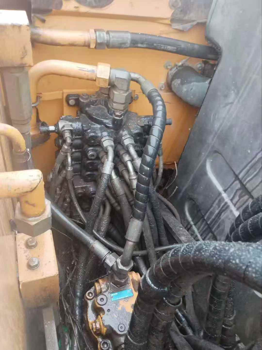 Used Sany SY75 Excavator 2013 Model / 6