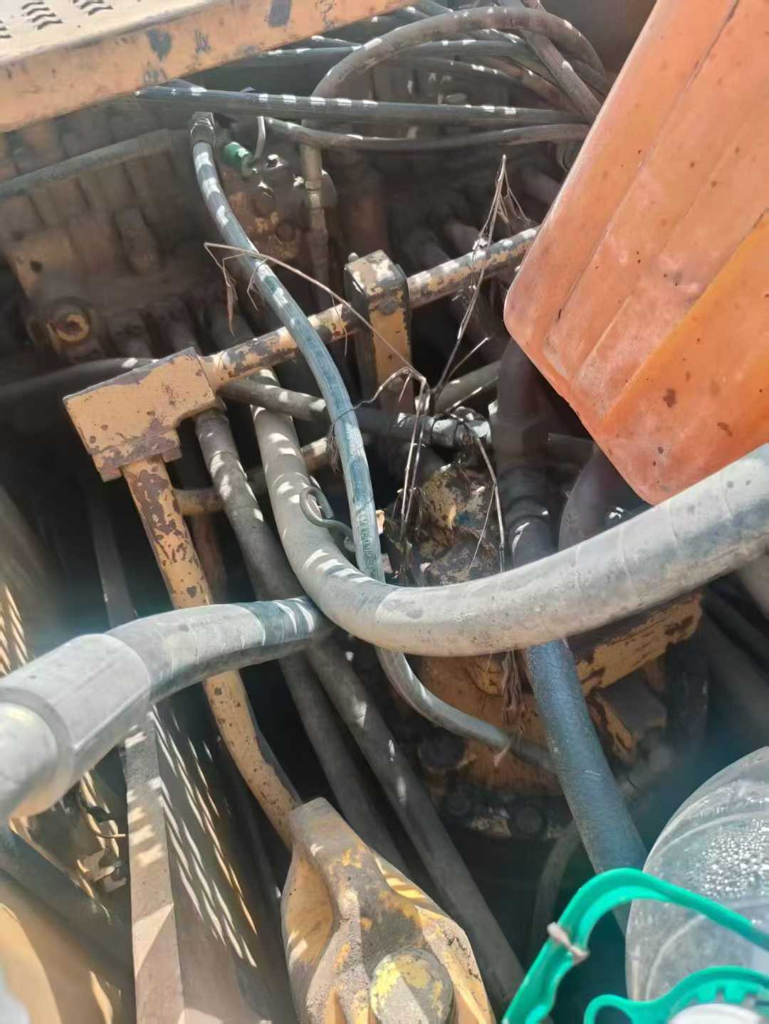 Buy Caterpillar 320V2 Used Excavator / 5 Used Caterpillar 320V2 Excavator 2016 Model / 5