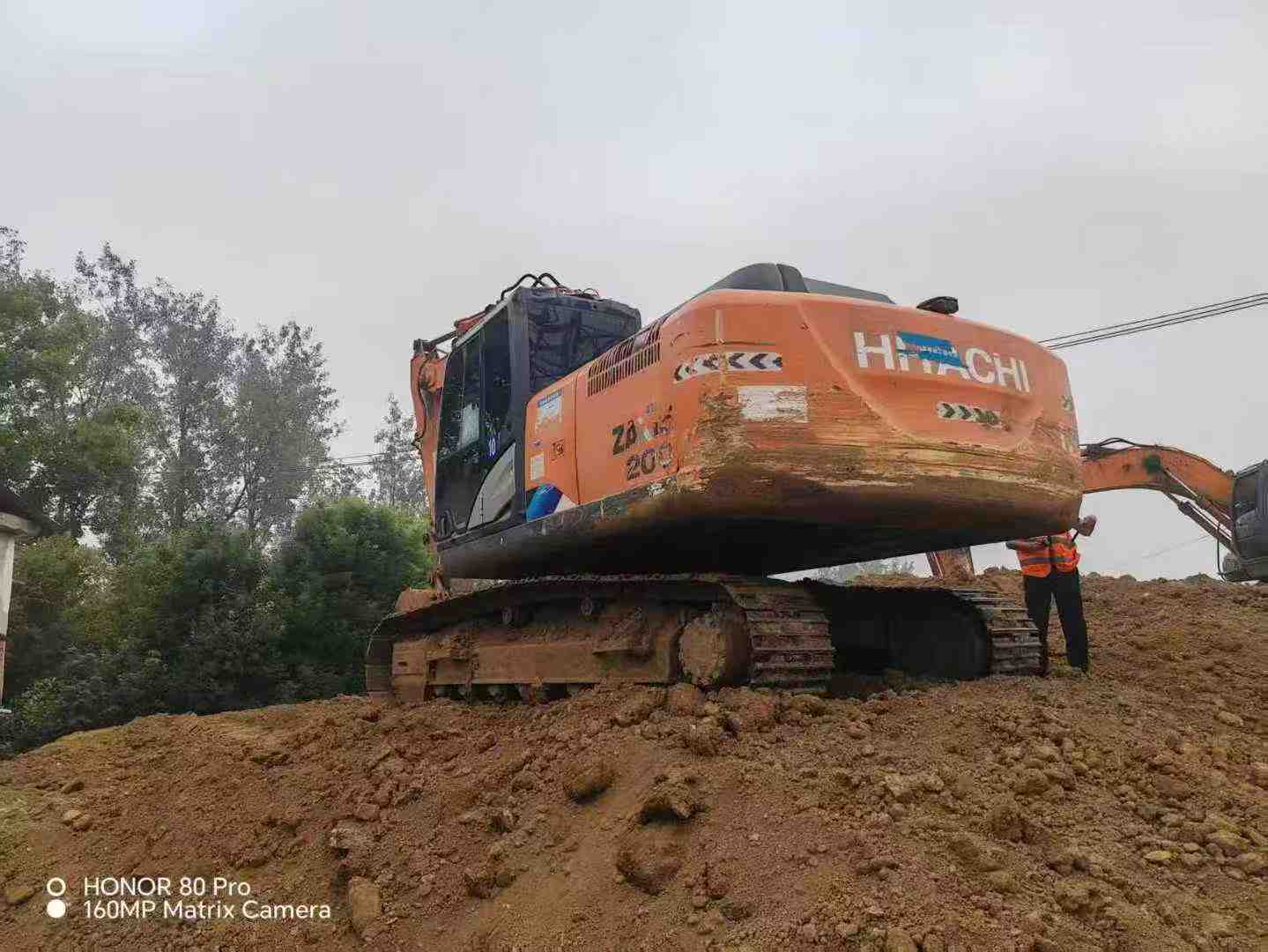 Buy Hitachi ZAXIS200 Used Excavator / 6 Used Hitachi ZAXIS200 Excavator 2017 Model / 6
