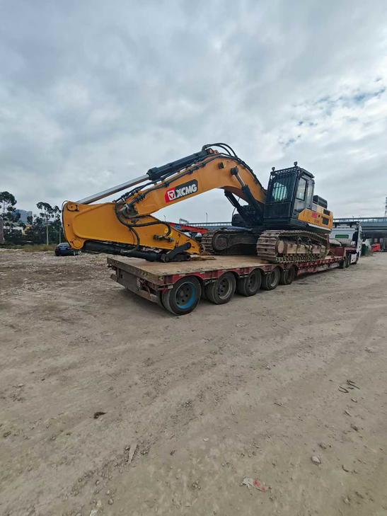 Buy XCMG LW550KV Used Excavator / 1