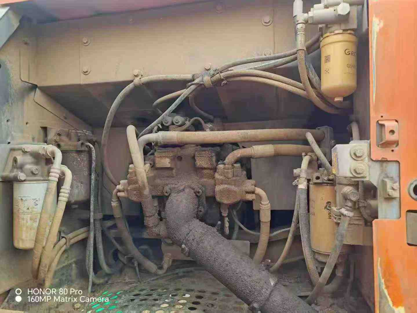 Buy Hitachi ZAXIS200 Used Excavator / 5 Used Hitachi ZAXIS200 Excavator 2017 Model / 5