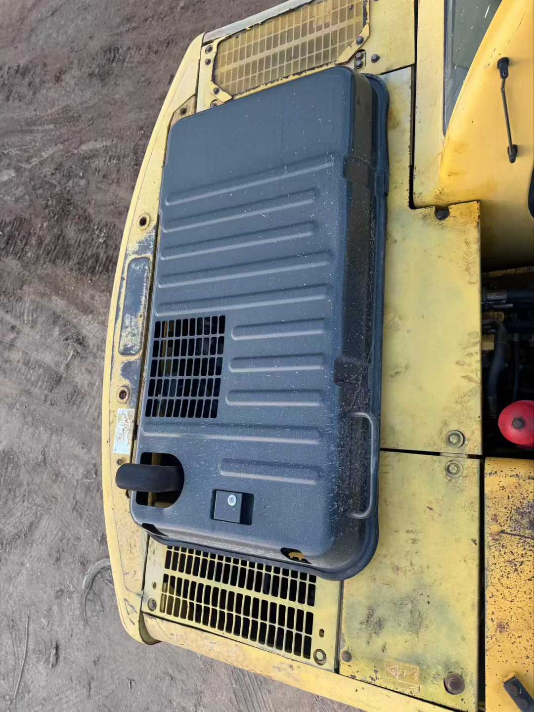 Buy Komatsu PC120-6E Used Excavator / 9 Used Komatsu PC120-6E Excavator 2016 Model / 9