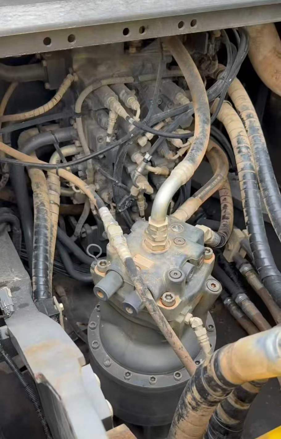 Buy Sumitomo SH210-6 Used Excavator / 5 Used Sumitomo SH210-6 Excavator 2021 Model / 5