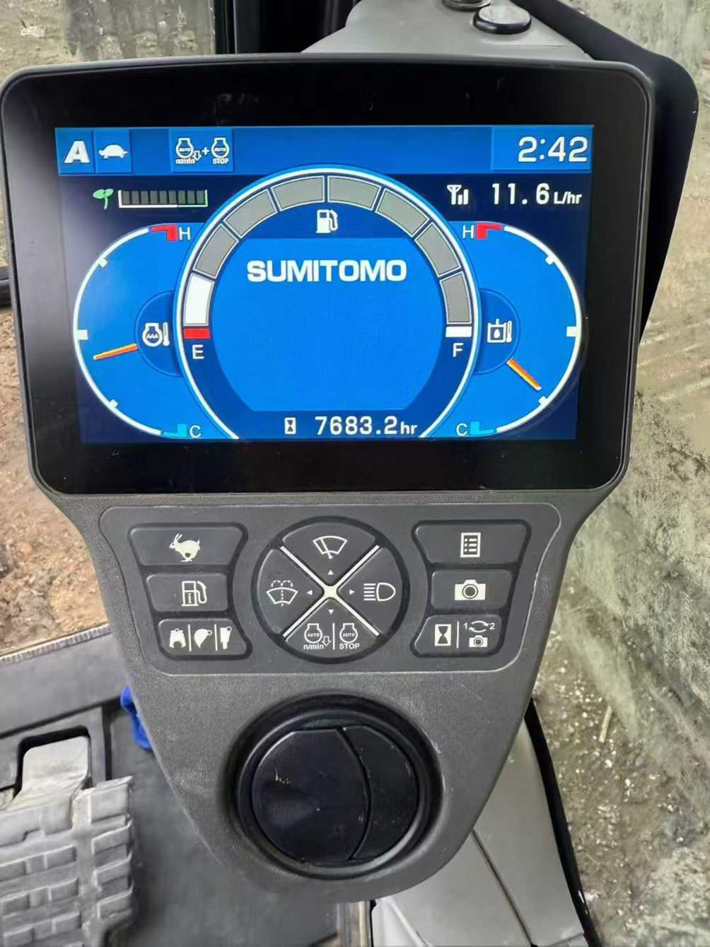 Buy Sumitomo SH210-6 Used Excavator / 9 Used Sumitomo SH210-6 Excavator 2021 Model / 9