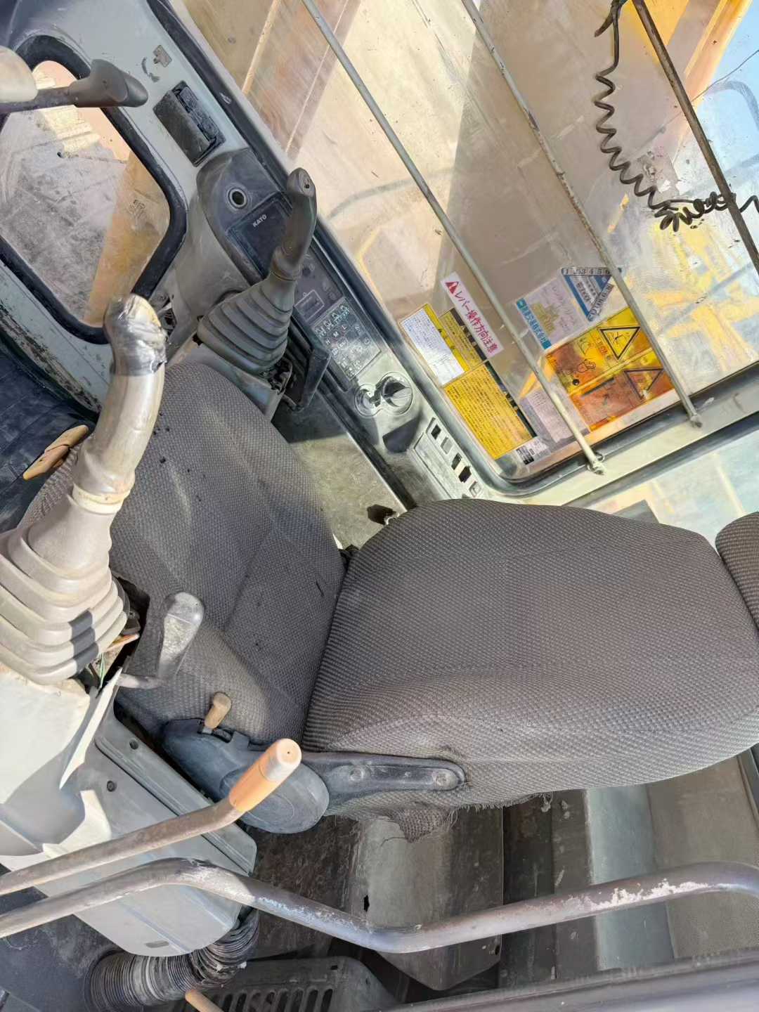 Buy Kato HD820 Used Excavator / 4 Used Kato HD820 Excavator 2016 Model / 4