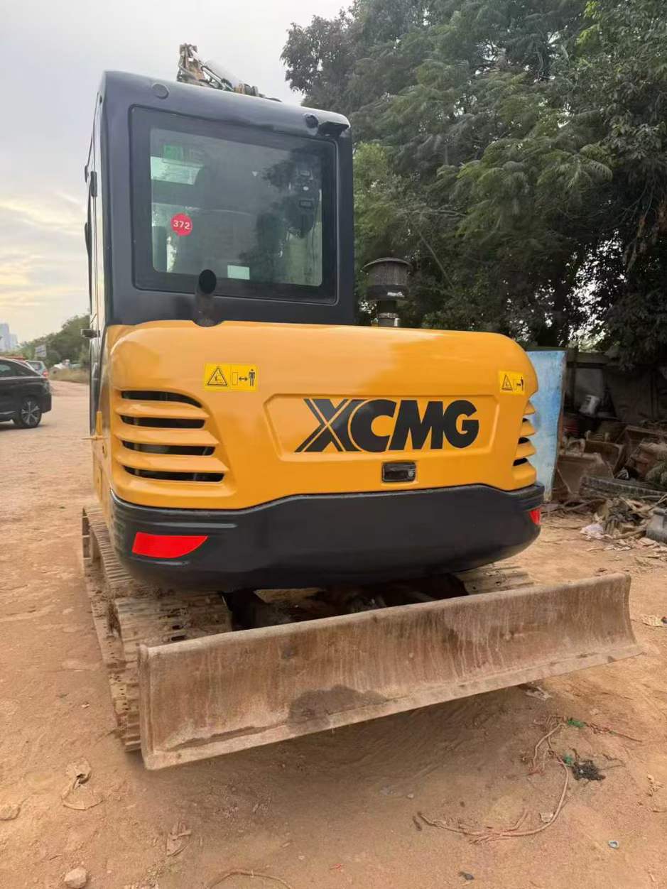 Buy XCMG XE60 Used Excavator / 4 Used XCMG XE60 Excavator 2020 Model / 4