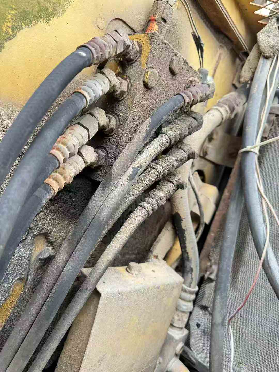 Buy Komatsu PC60-6 Used Excavator / 8 Used Komatsu PC60-6 Excavator 2016 Model / 8