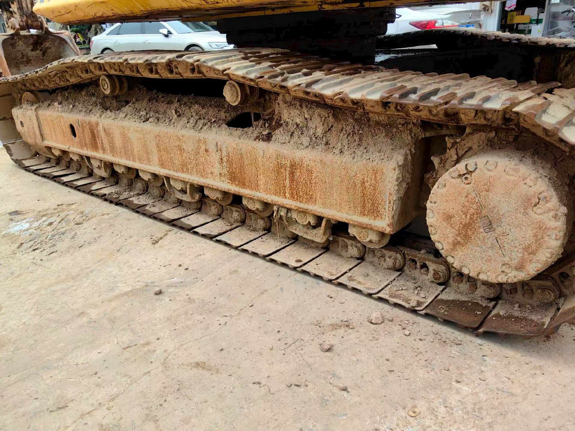 Buy Komatsu PC240LC-8 Used Excavator / 4 Used Komatsu PC240LC-8 Excavator 2016 Model / 4