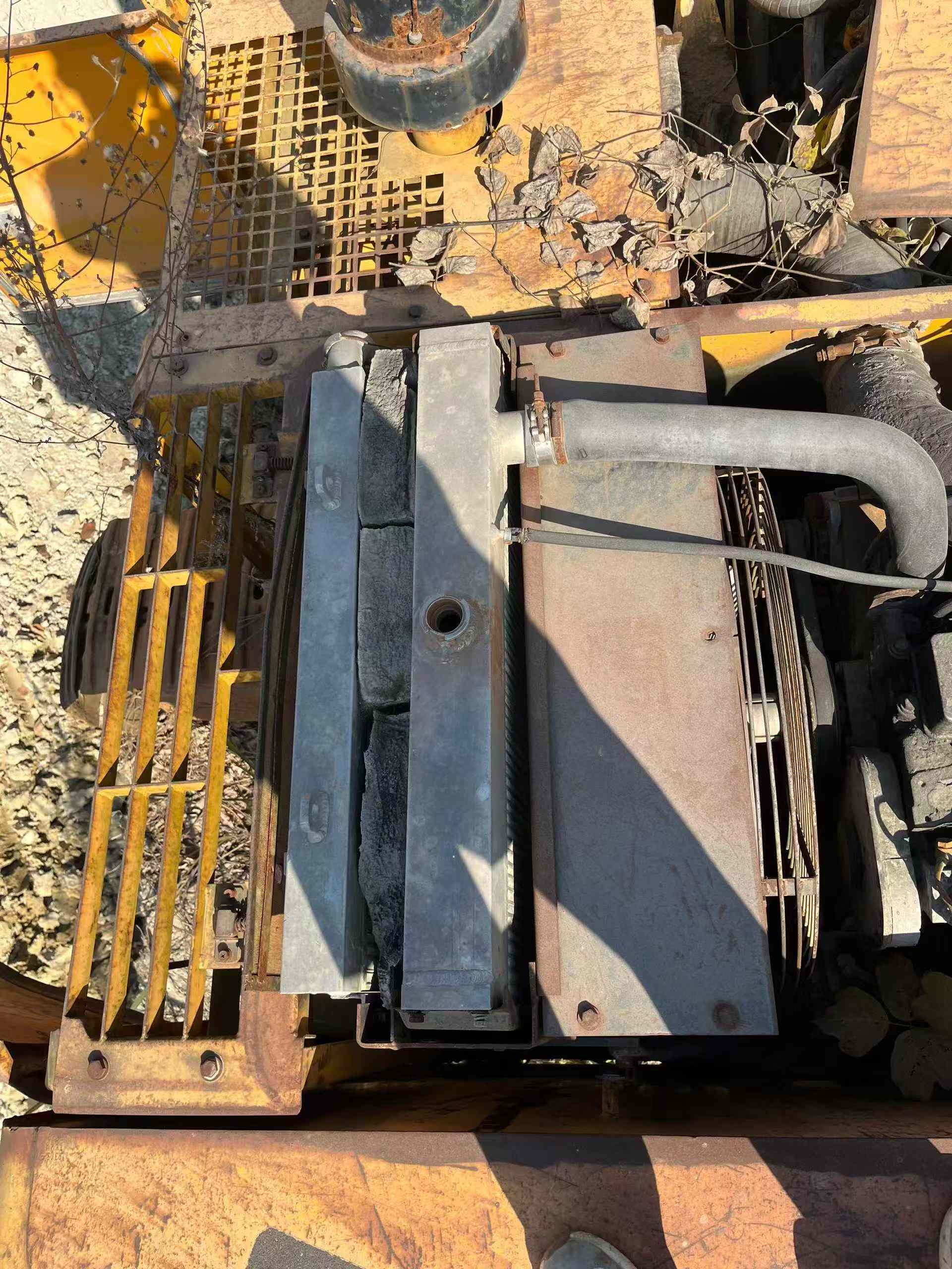 Buy Hyundai R305LC-7 Used Excavator / 2 Used Hyundai R305LC-7 Excavator 2016 Model / 2