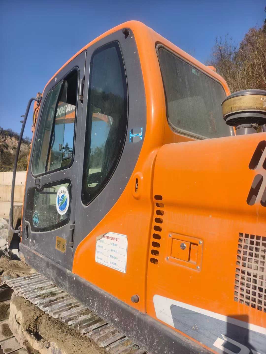 Buy Doosan DX15 Used Excavator / 4 Used Doosan DX15 Excavator 2021 Model / 4