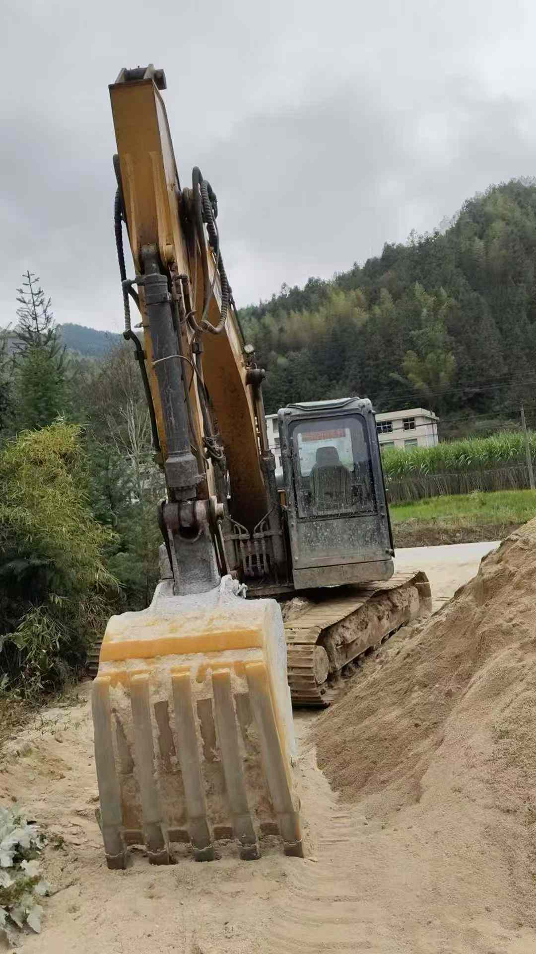 Used XCMG XE135GA Excavator 2021 Model / 6